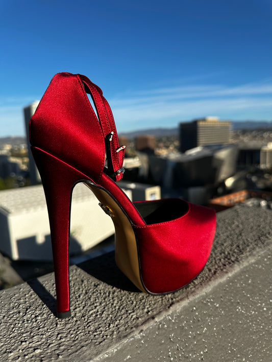 THE IMANI PUMP RUBY